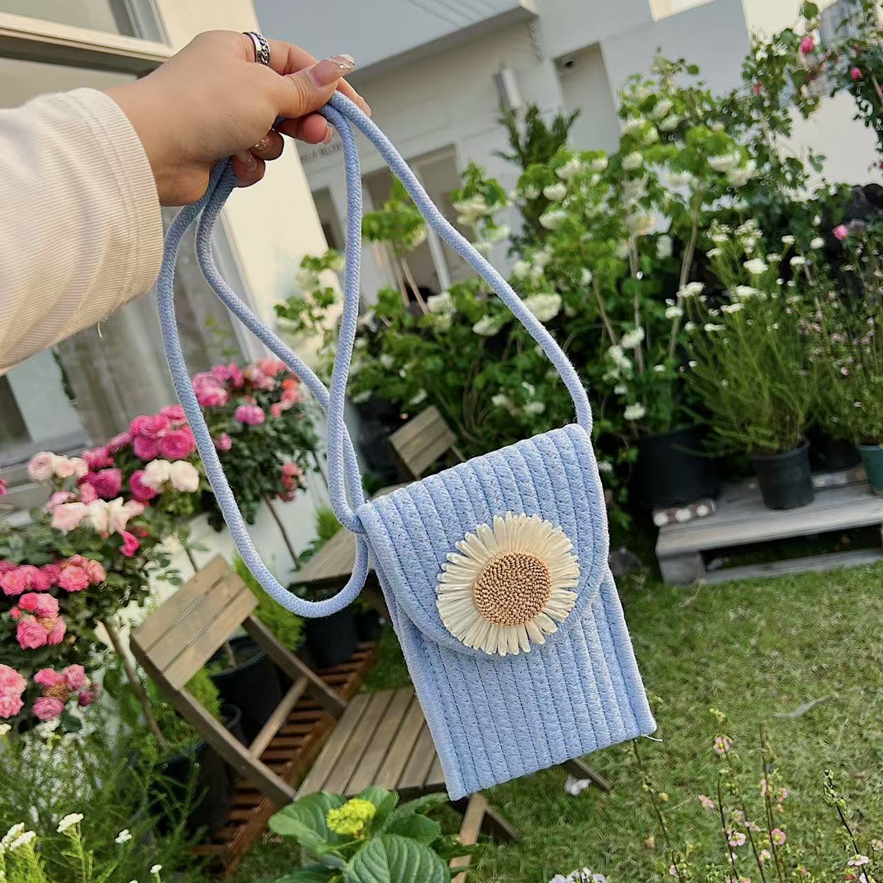 Vintage Sunflower Bloom Jute Sling Bag Silicone Phone Cases For iPhone