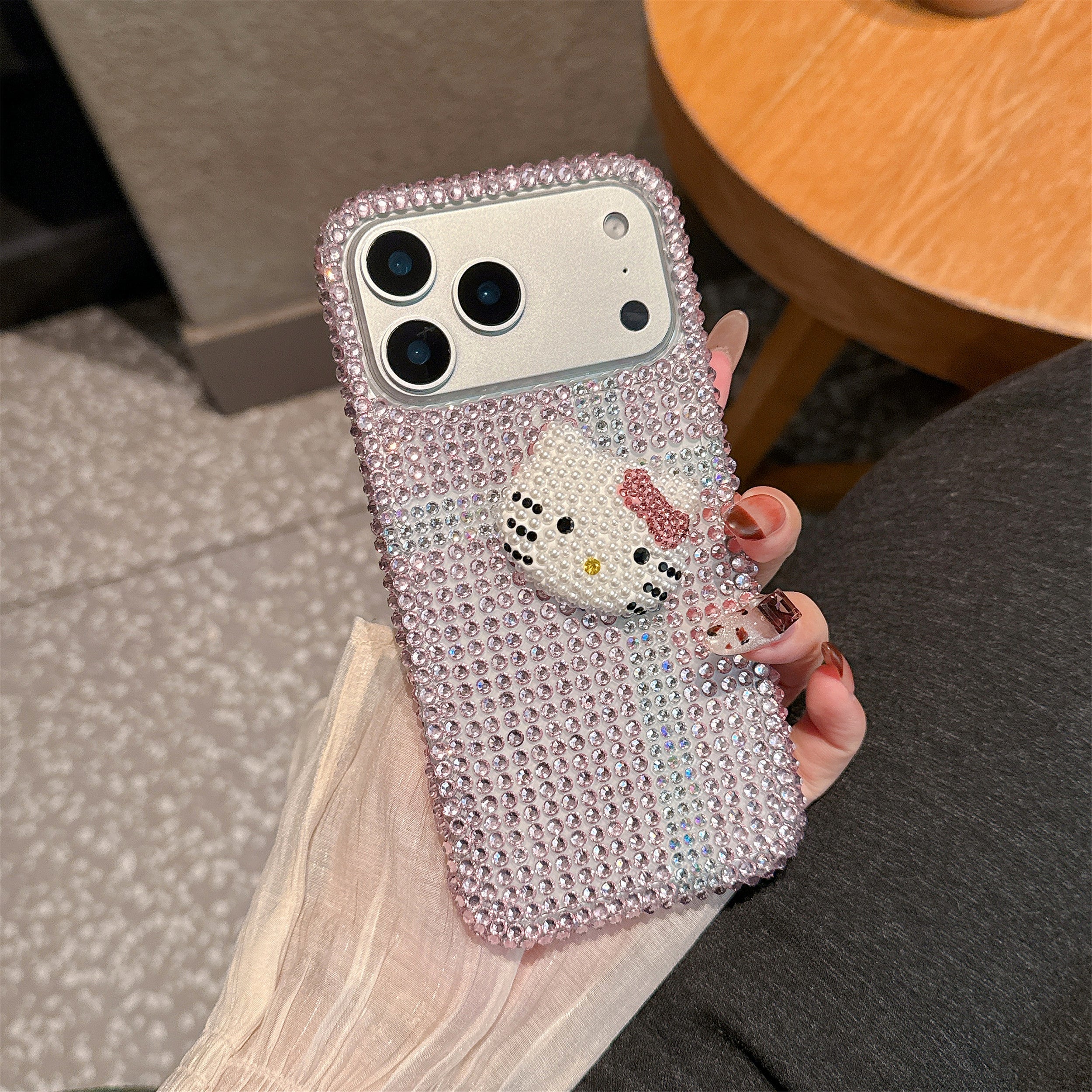 Frosted Pearl Feline Bling case