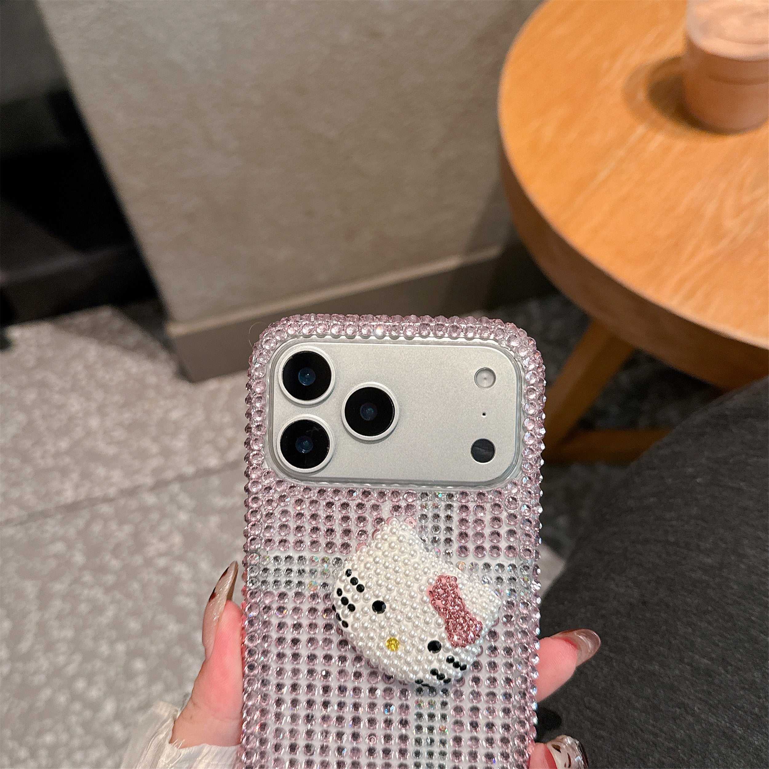 Frosted Pearl Feline Bling case