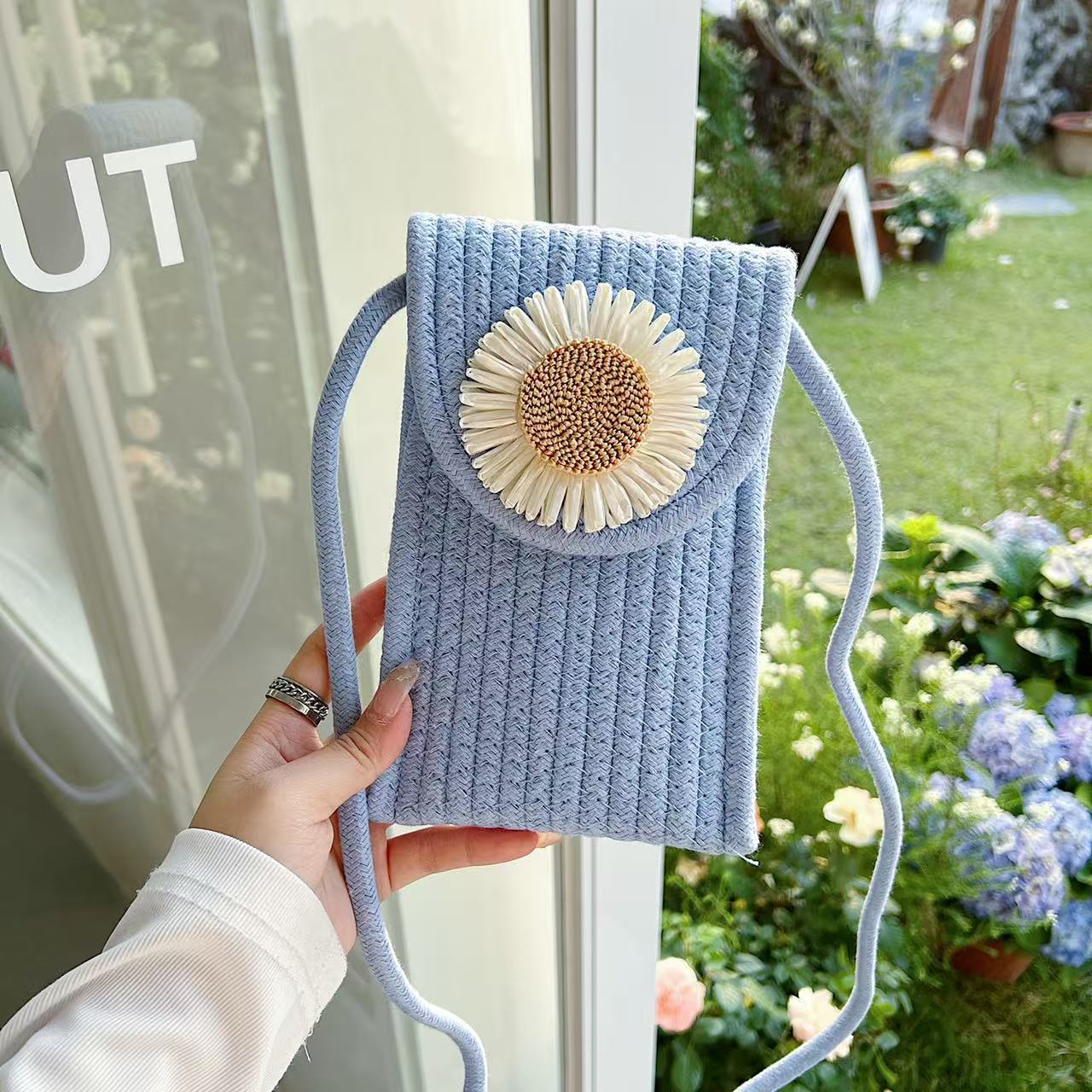 Vintage Sunflower Bloom Jute Sling Bag Silicone Phone Cases For iPhone