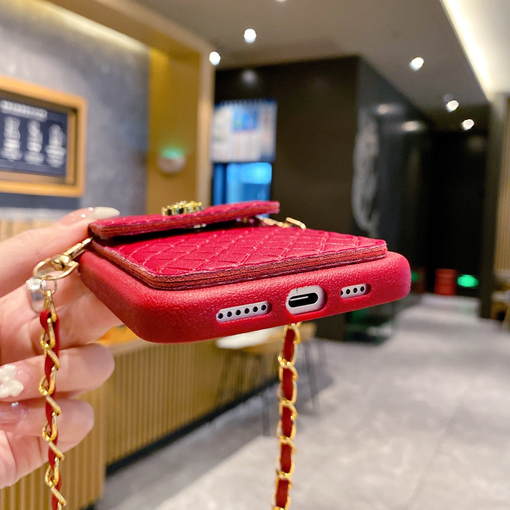 Red Diva Luxe Crossbody Gold Chain Silicone Phone Cases For iPhone