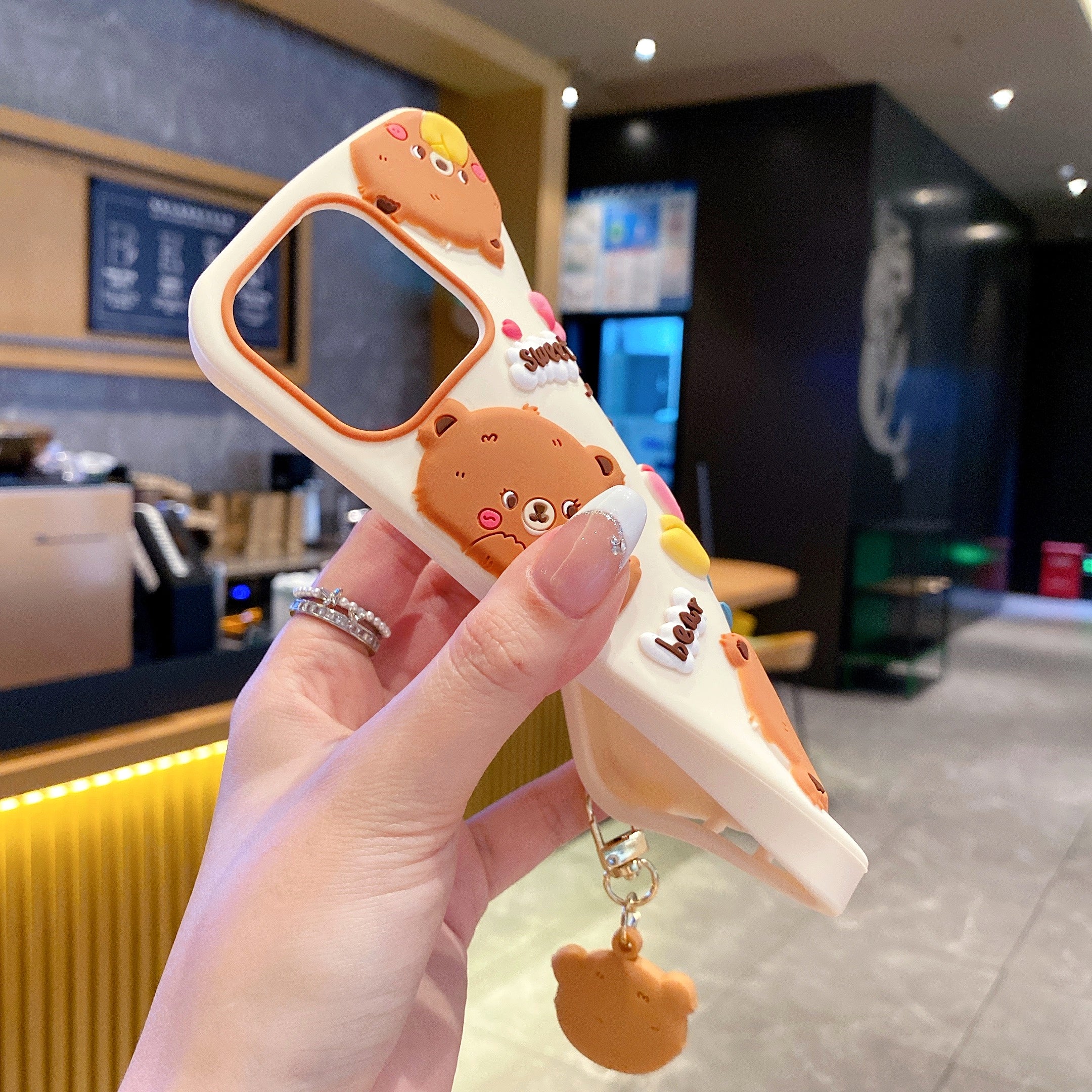 Honey Tulip Bear Silicone Phone Cases For iPhone